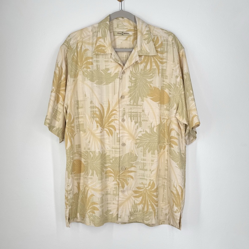Tommy Bahama 100% Silk Short Sleeve Button Down Shirt Yellow Green Men’s Large